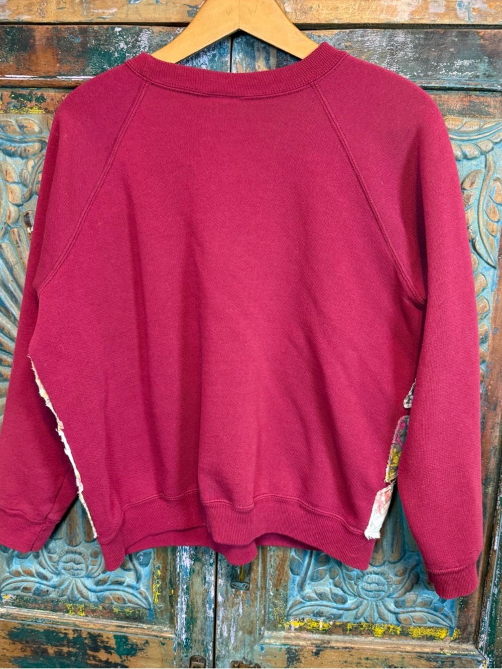Maximalist handmade patchwork rayburst sweater - Picture 3 of 3
